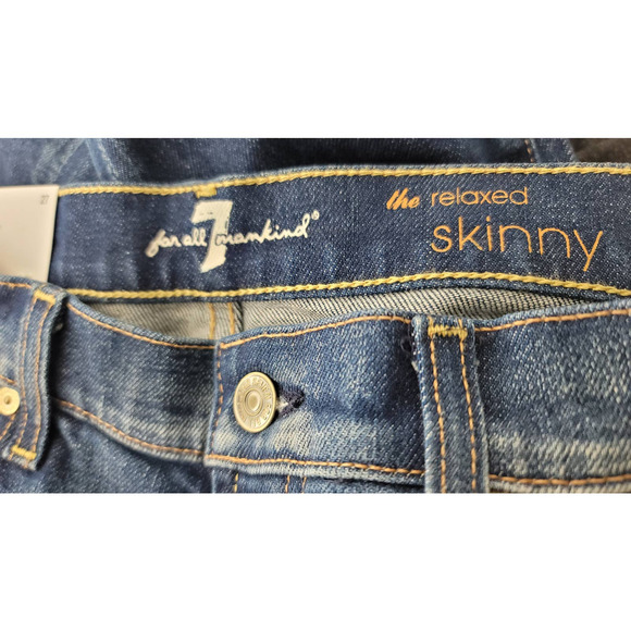 7 For All Mankind The Real Relaxed Skinny The Girlfriend Jeans 27 NWT MSRP $225 - Picture 6 of 7